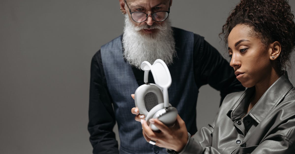 长江时代实名账号：短信营销的行业标准