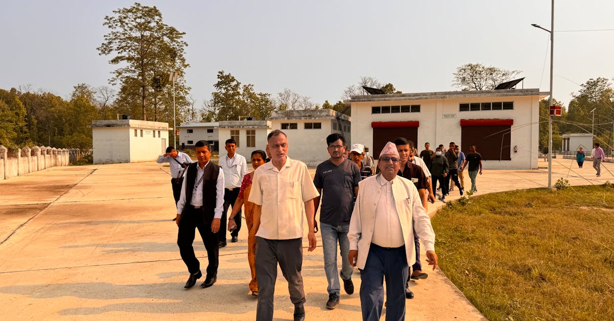 详情下载教程色彩时钟app