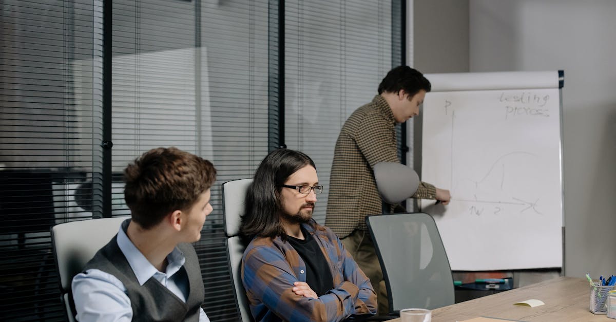 大量出售电话卡：沈阳企业代理注册